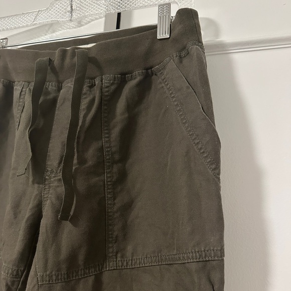 TNA Army Green Cargo Jogger Pants Size Small Women’s Linen Blend - Picture 6 of 11